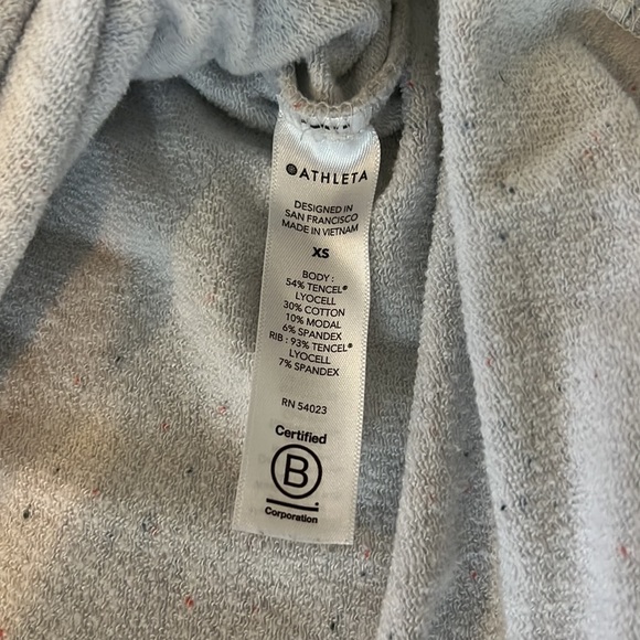 Athleta speckled gray sweater - Picture 4 of 7